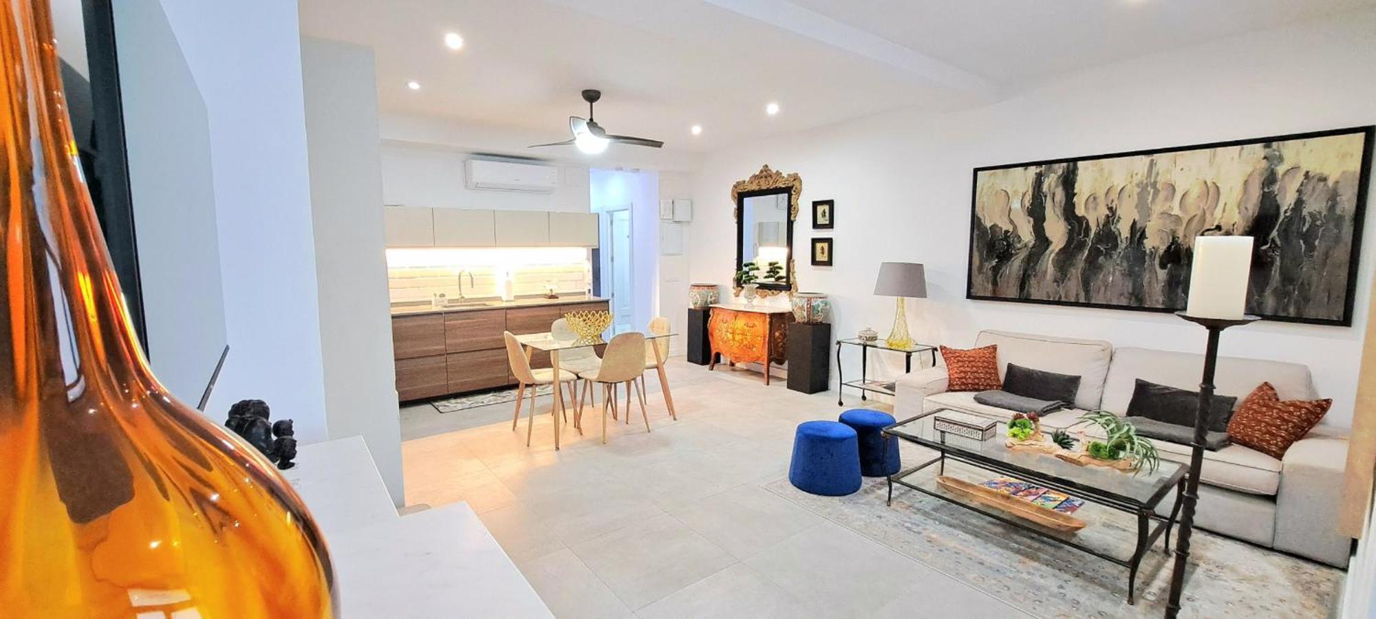 New! Renovated, Centrally Located, Private Entrance, Terrace Daire Valensiya Dış mekan fotoğraf