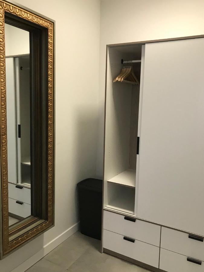 New! Renovated, Centrally Located, Private Entrance, Terrace Daire Valensiya Dış mekan fotoğraf